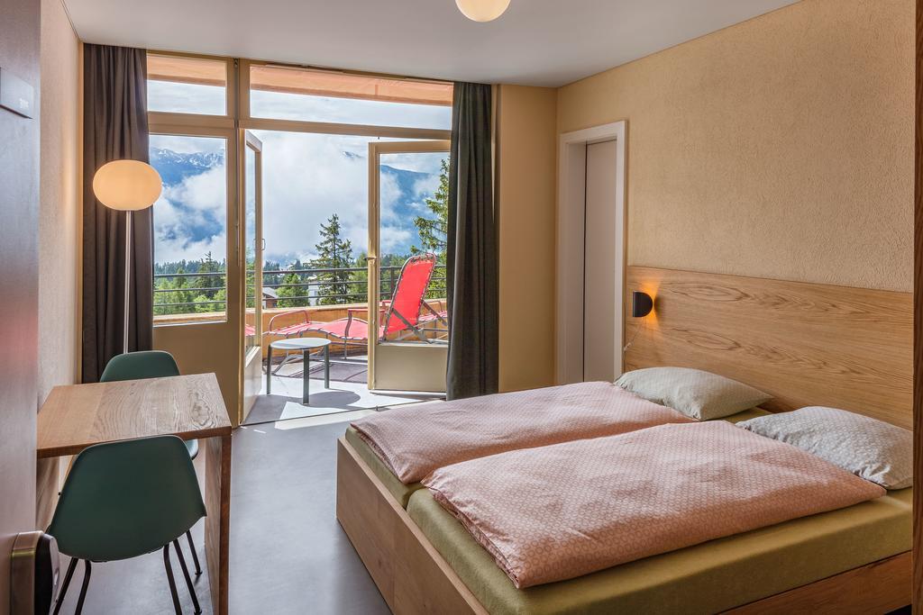Crans-Montana Youth Hostel «Bella Lui»