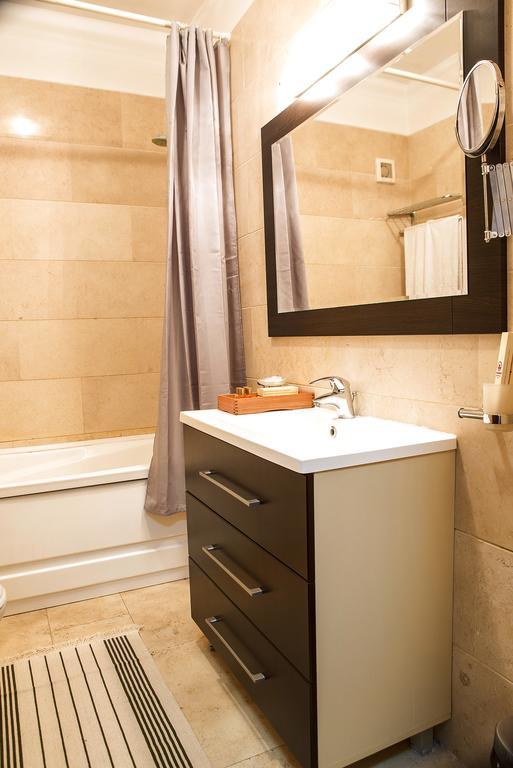 Phoenicia Suites