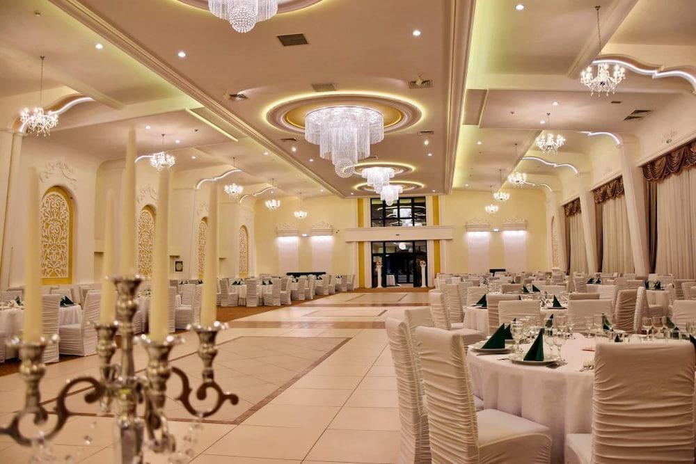 Hotel Polaris