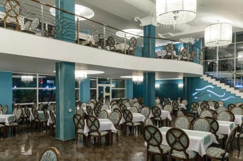 2D Resort & Spa