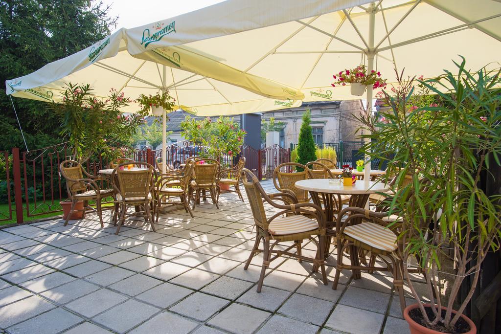 Pension Hotel Fast