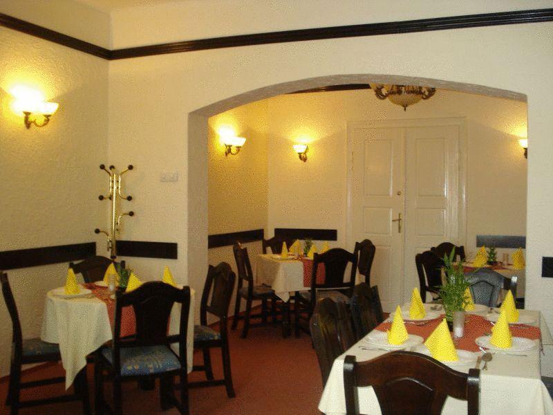 Pension Hotel Fast