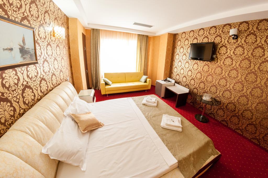 Hotel Boutique Shine