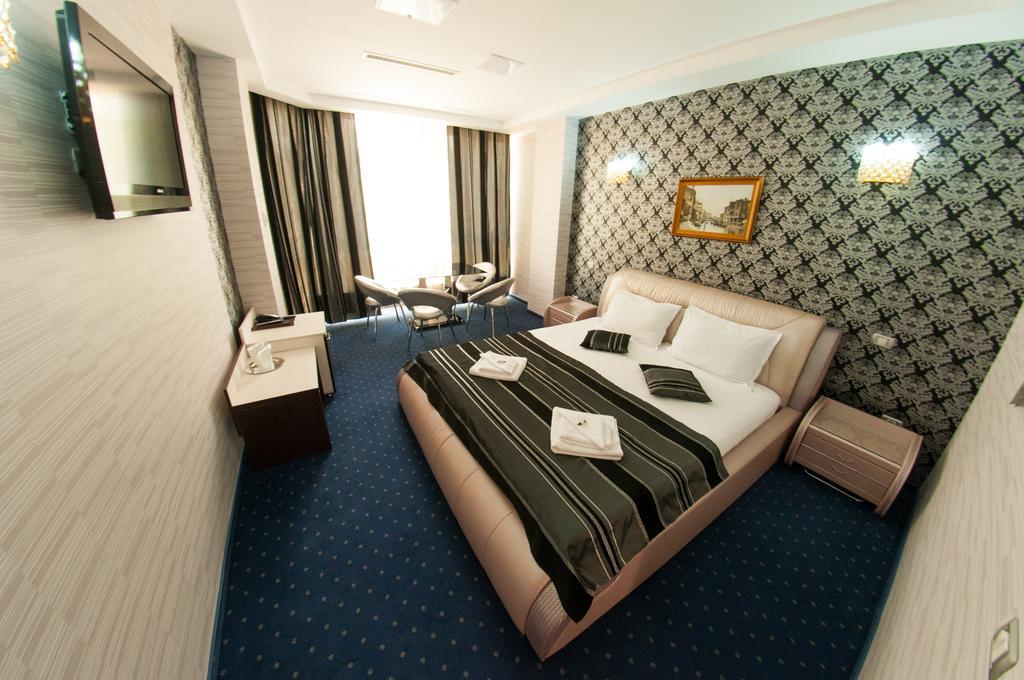 Hotel Boutique Shine