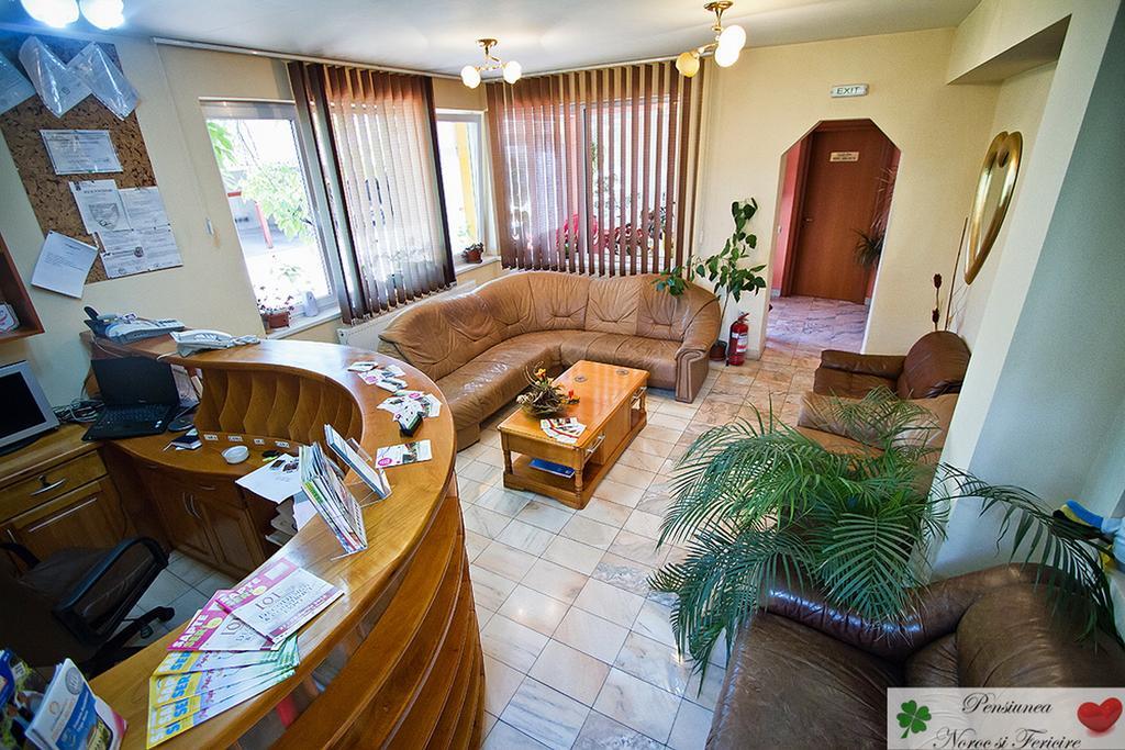 Pension Noroc si Fericire