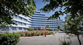 Hotel Opal