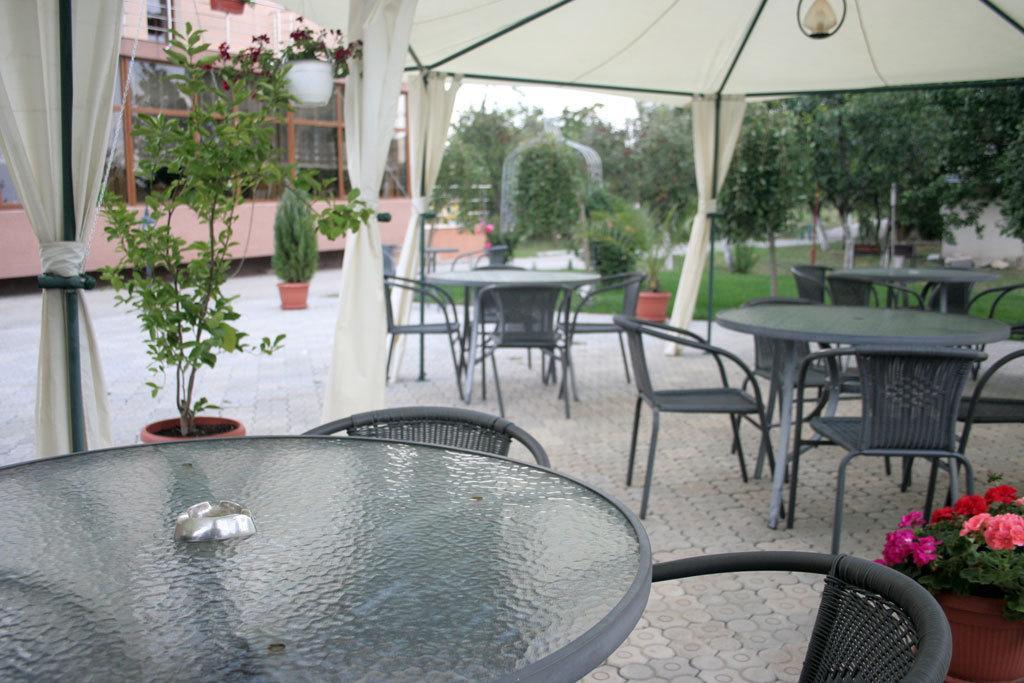 Andronic Hotel