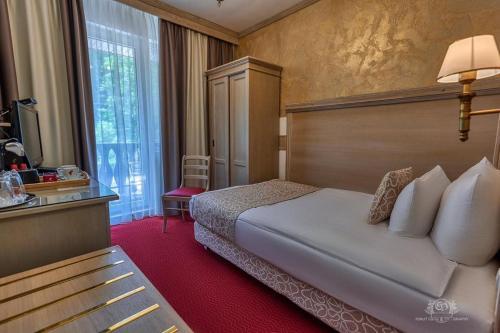 Hotel & Restaurant Lacu Rosu