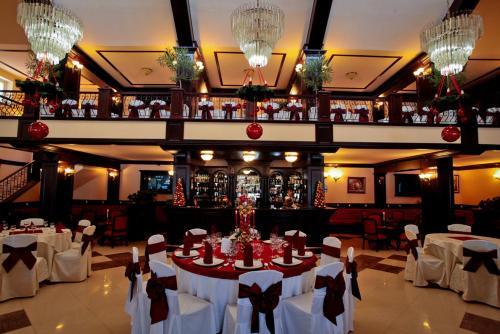 Hotel & Restaurant Lacu Rosu