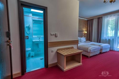 Hotel & Restaurant Lacu Rosu