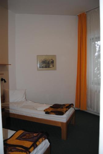 Hostel Teleki