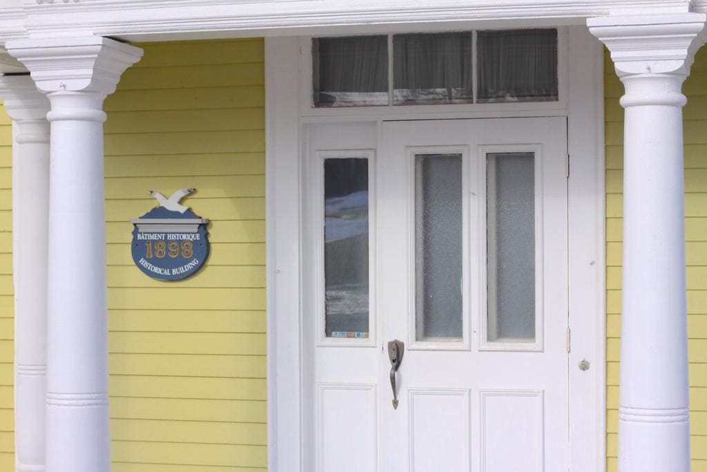 Le Griffon Bed & Breakfast