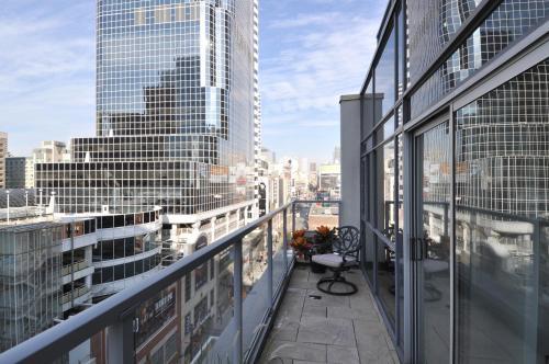 Yonge Suites