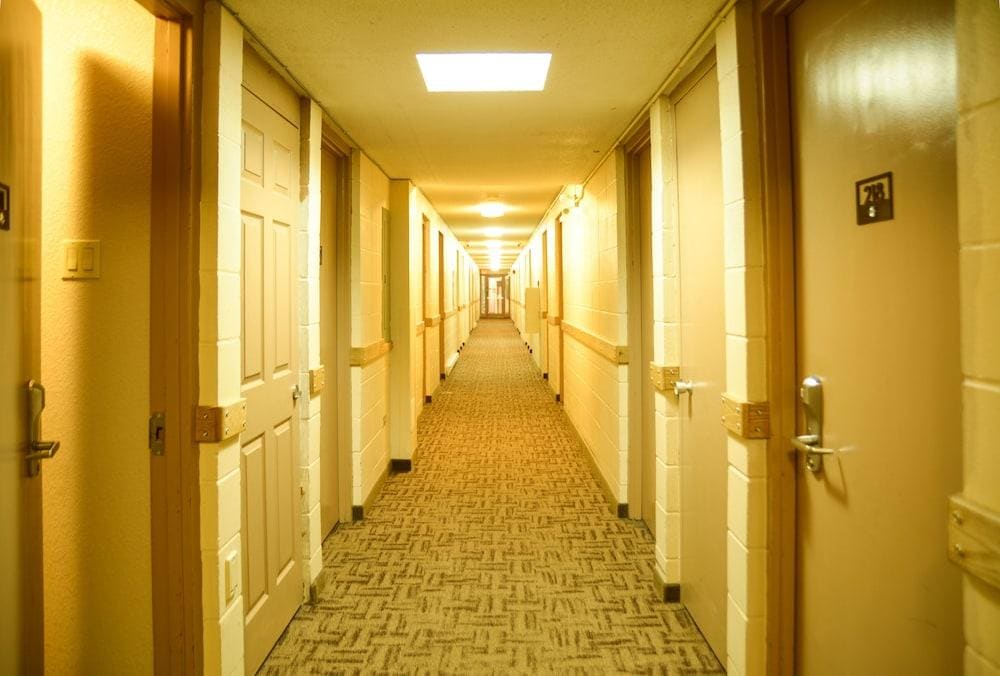 Morden Motor Inn