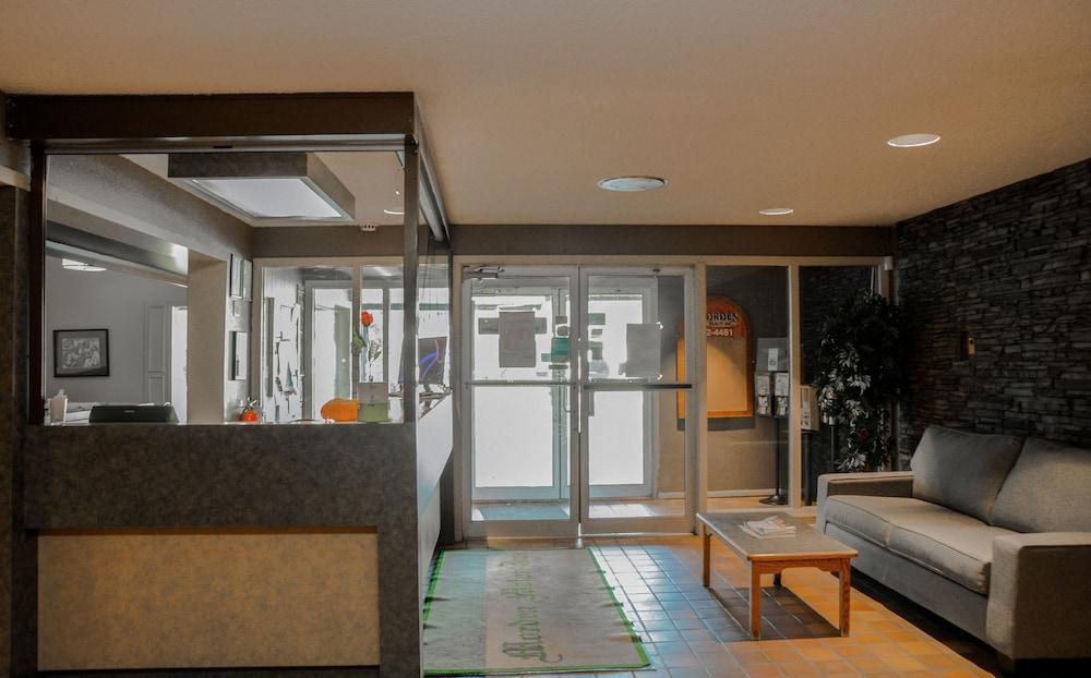 Morden Motor Inn