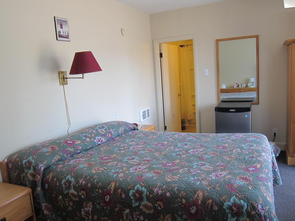 Fundy Spray Motel