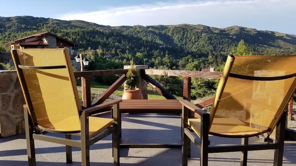 Aires Serranos Suites