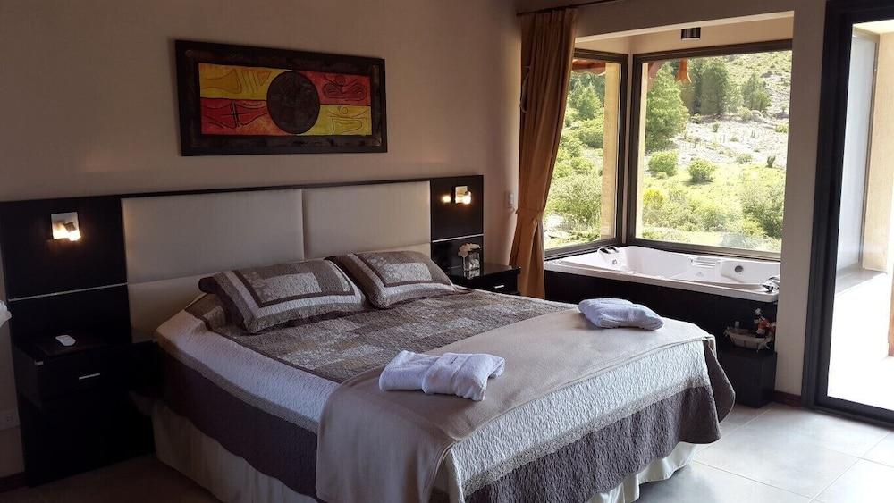 Aires Serranos Suites