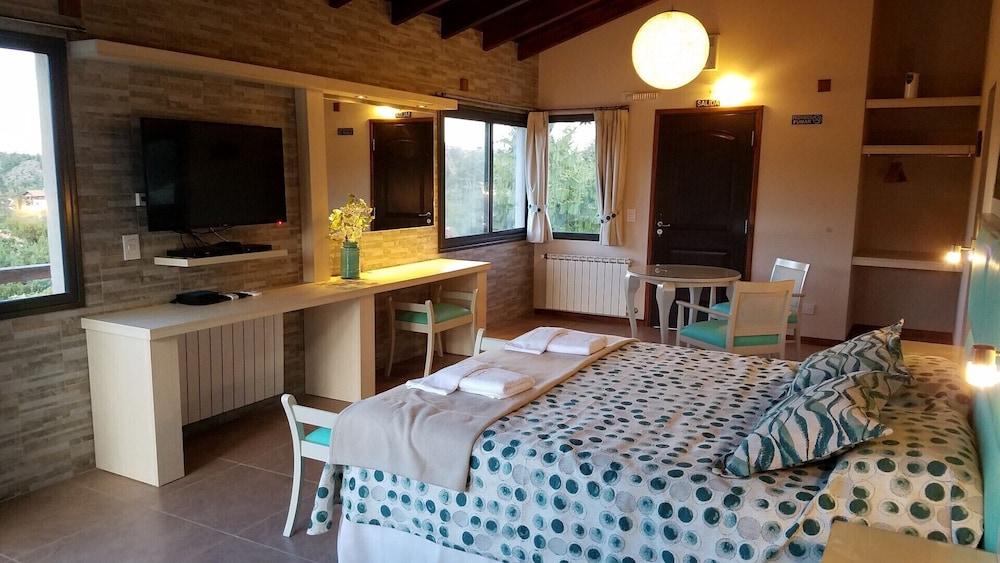 Aires Serranos Suites