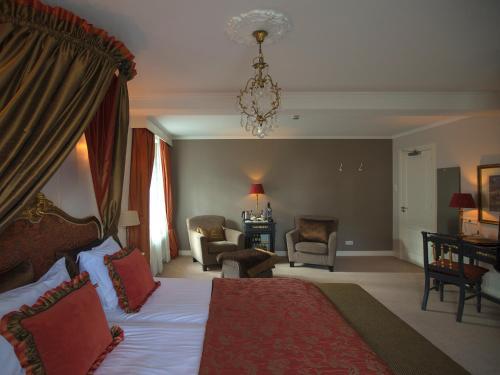 Hotel The Baron Crown