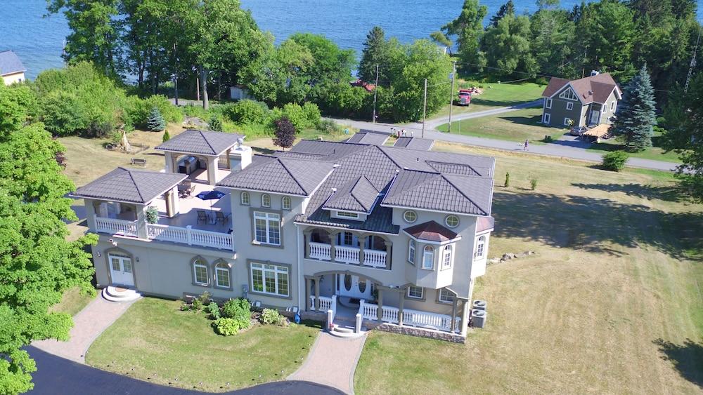 Riverview B&B