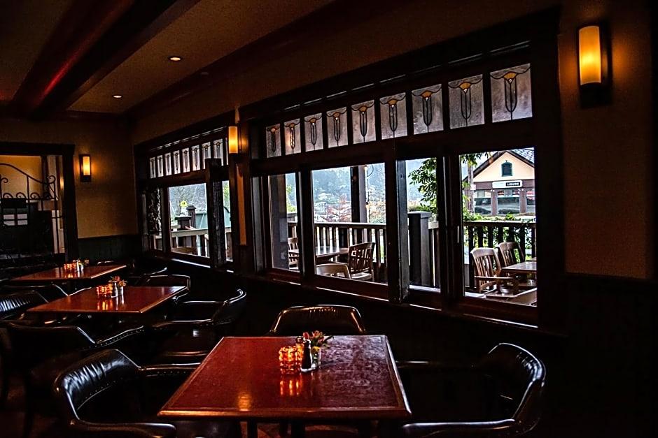 Salt Spring Inn