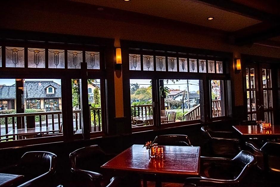 Salt Spring Inn
