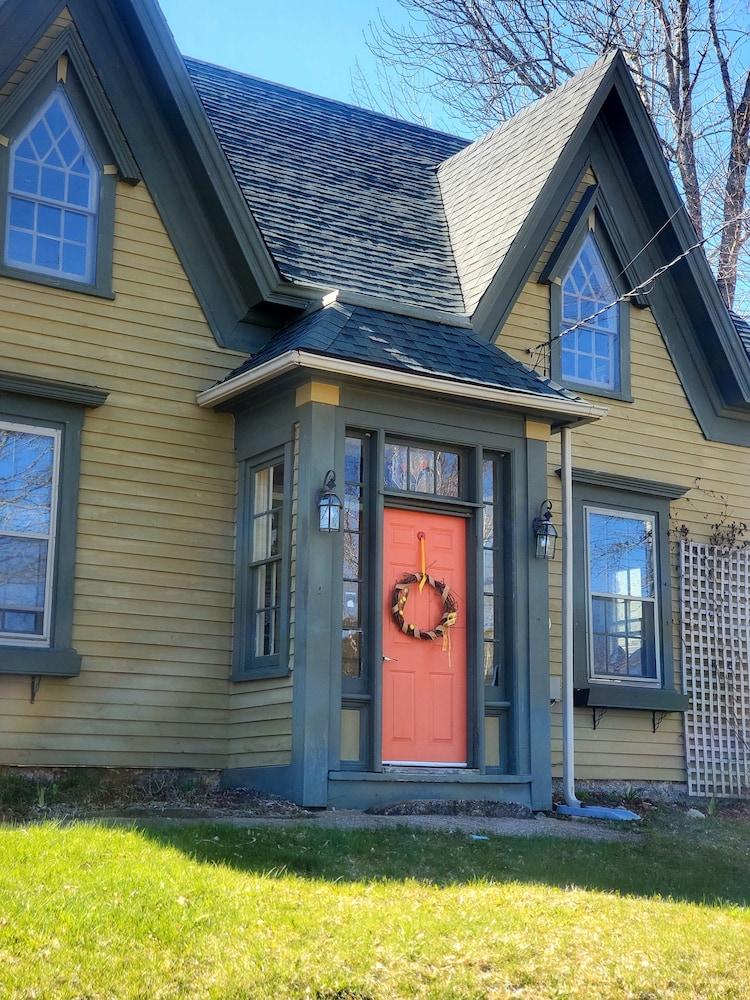 Fisherman's Daughter B&B