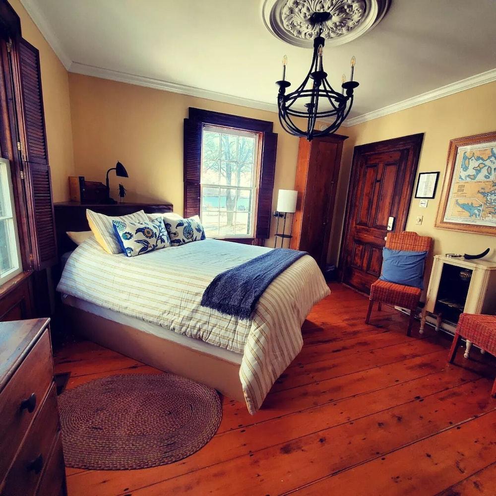 Fisherman's Daughter B&B