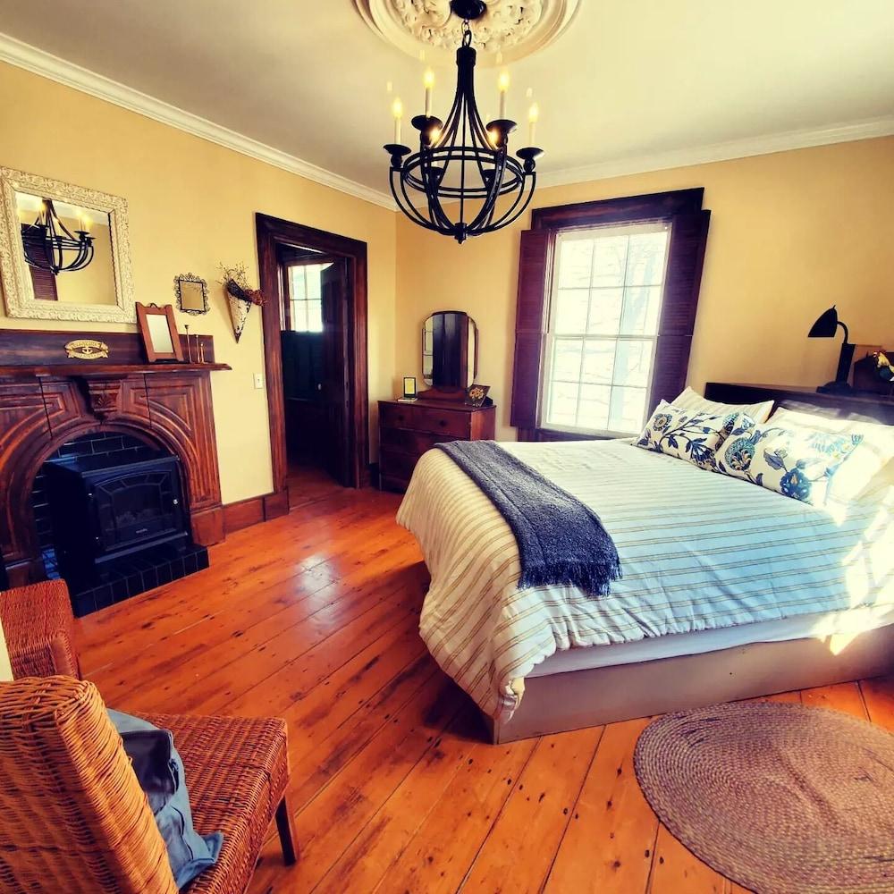 Fisherman's Daughter B&B