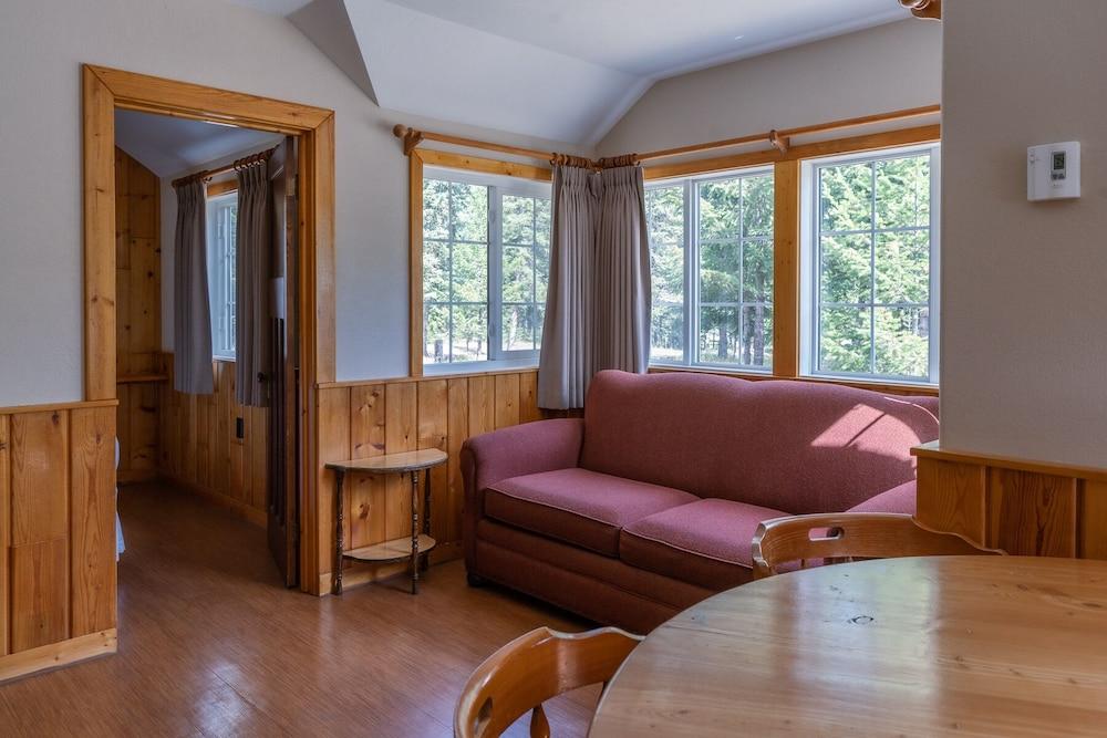 Pine Bungalows