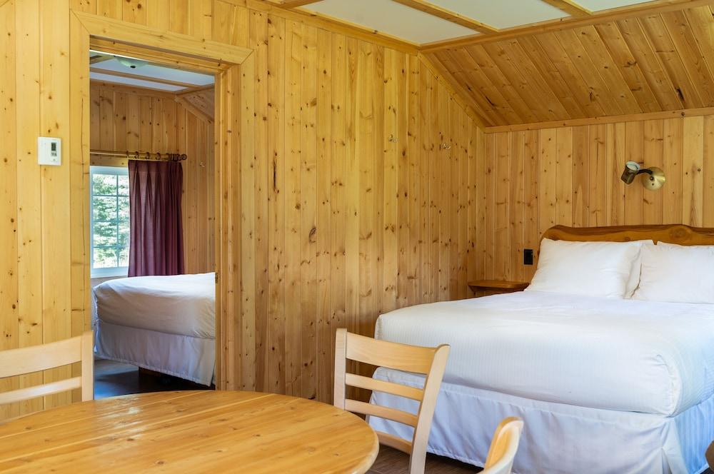 Pine Bungalows