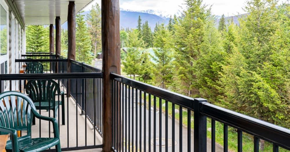 Pine Bungalows
