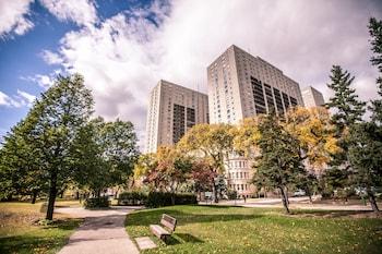 Fort Garry Place Furnished Suites