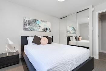 Fort Garry Place Furnished Suites