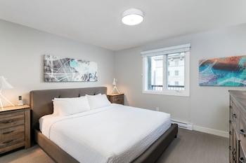 Fort Garry Place Furnished Suites