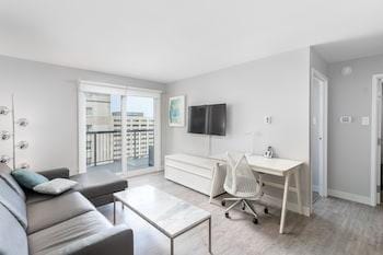 Fort Garry Place Furnished Suites