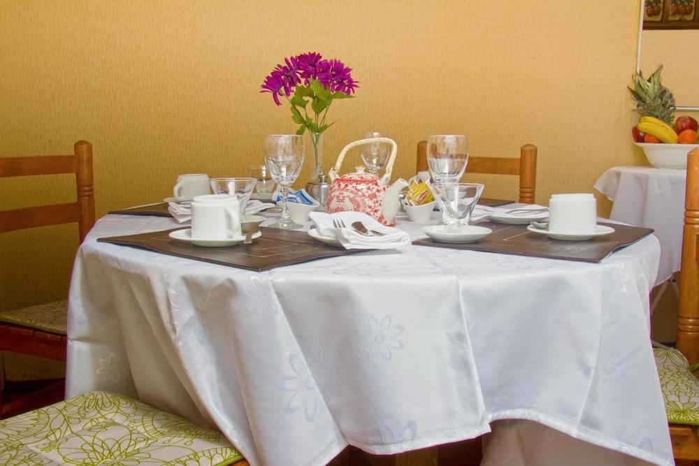 Hotel Vista Hermosa 26