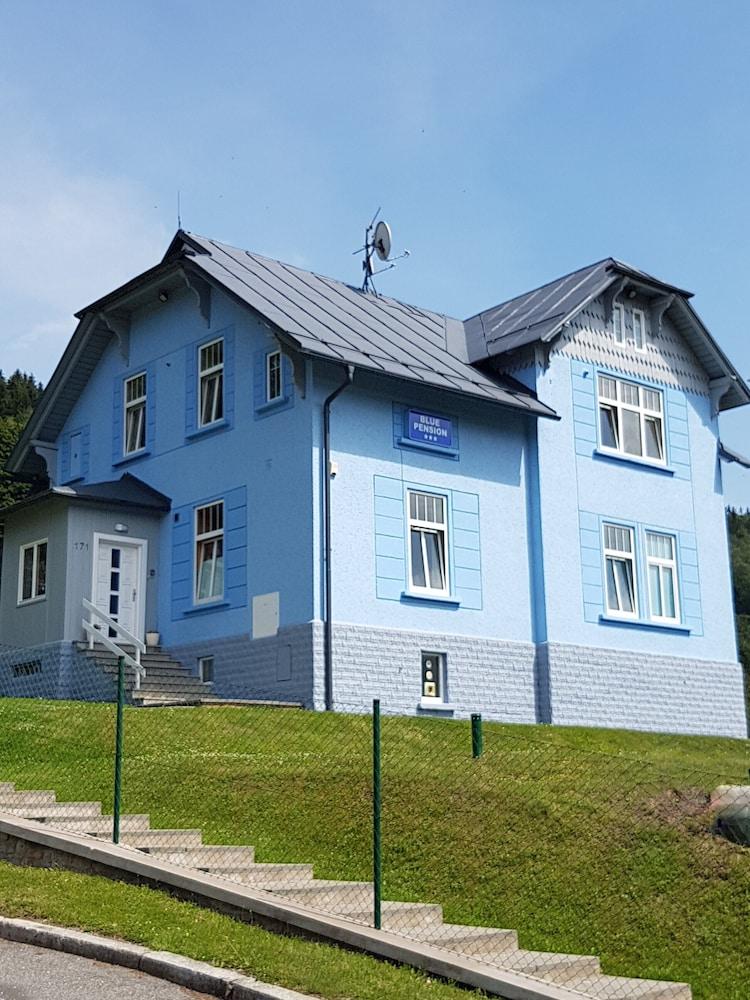 Blue Pension Villa