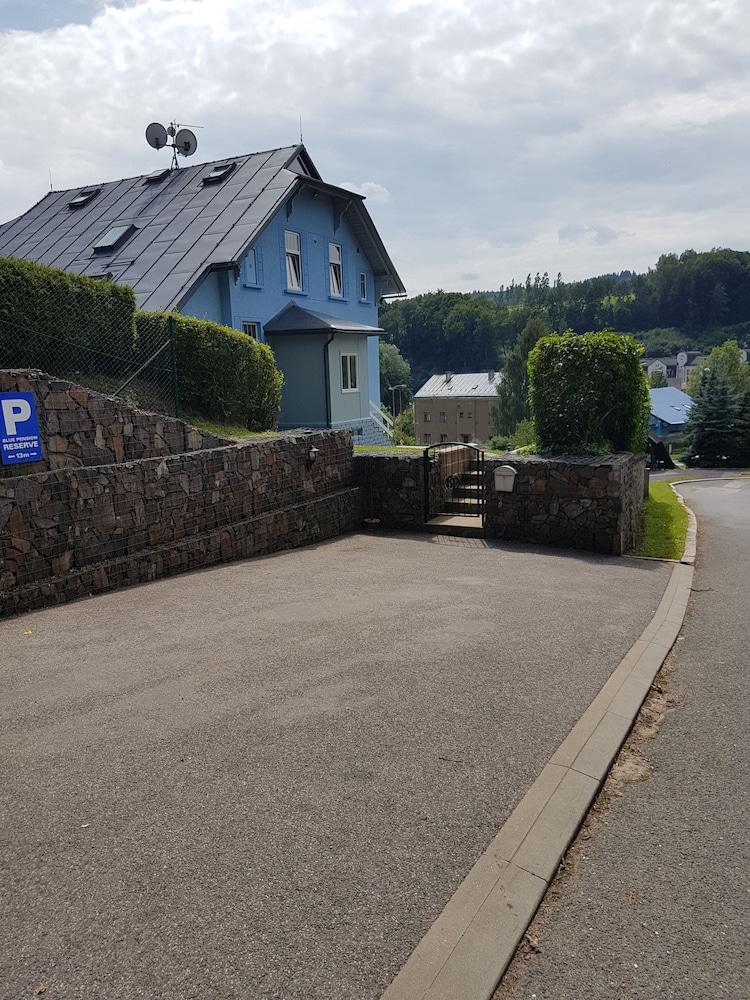 Blue Pension Villa