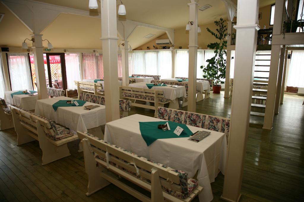 Hotel Dacor