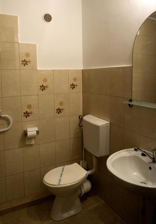 Hotel Dacor