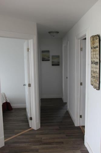 Marshfield Cottage