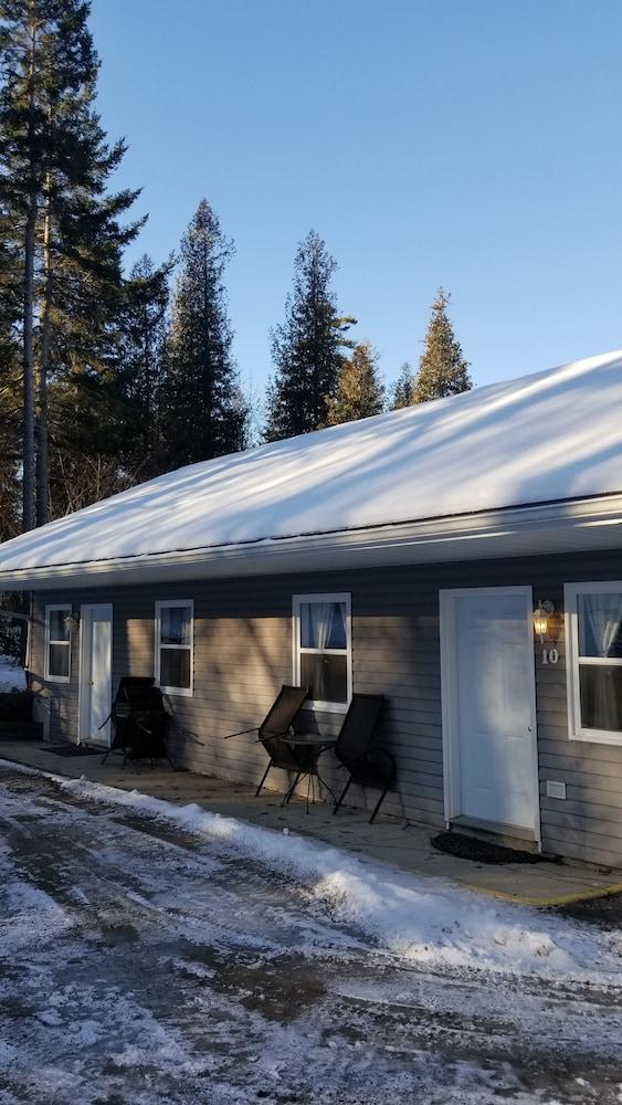Rothesay Motel