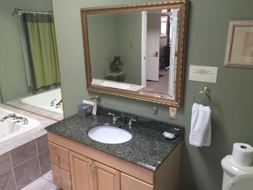Grey Rose Suites