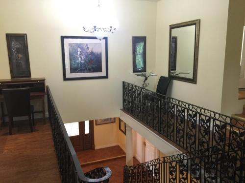 Grey Rose Suites