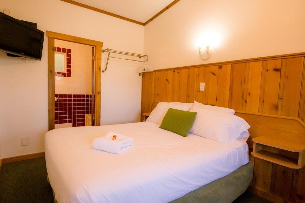 Gateway Motel