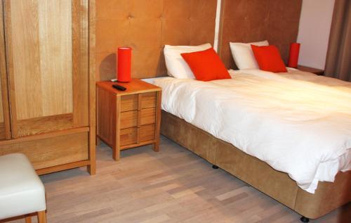 Chalet Ski Paradise