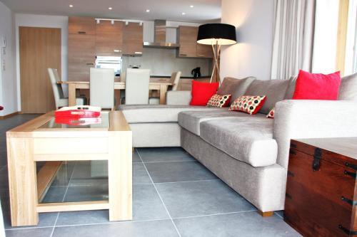 Chalet Ski Paradise