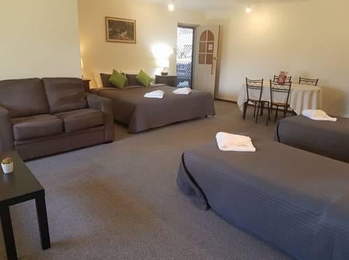 Beachport Motor Inn